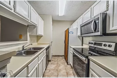 3770 Lovers Wood Lane #807, Houston, TX 77014 - Photo 14