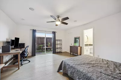 5524 Beverlyhill Street #2, Houston, TX 77056 - Photo 16