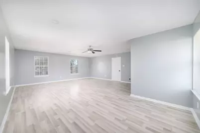 6827 Crystal Point Drive, Katy, TX 77449 - Photo 24