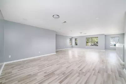 6827 Crystal Point Drive, Katy, TX 77449 - Photo 28