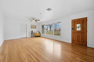 114 Taft Ave, Cleveland, TX 77327 - Photo 2