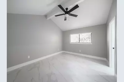 23 Summer Crest Circle, The Woodlands, TX 77381 - Photo 18