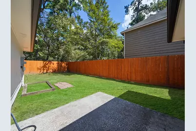 23 Summer Crest Circle, The Woodlands, TX 77381 - Photo 20