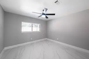 23 Summer Crest Cir, The Woodlands, TX 77381 - Photo 14