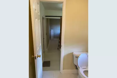 6031 Glenhurst Drive, Houston, TX 77033 - Photo 18