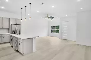 4103 E Toliver St, Houston, TX 77016 - Photo 14