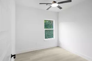 4103 E Toliver St, Houston, TX 77016 - Photo 4