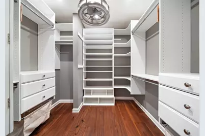 8954 Chatsworth Drive, Houston, TX 77024 - Photo 24