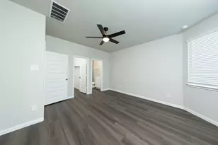 13412 Yellow Perch Dr, Conroe, TX 77384 - Photo 8
