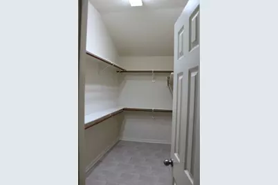 18114 Surrey Lake Lane, Richmond, TX 77407 - Photo 6