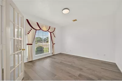 2103 Five Iron Drive, Houston, TX 77089 - Photo 4