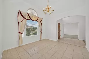 2103 5 Iron Dr, Houston, TX 77089 - Photo 4