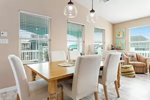 943 Palm Ridge Dr, Crystal Beach, TX 77650 - Photo 10