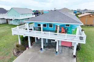 943 Palm Ridge Dr, Crystal Beach, TX 77650 - Photo 38