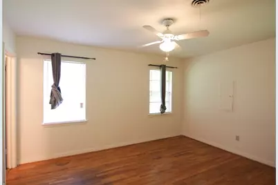3610 W Davis, Conroe, TX 77304 - Photo 20