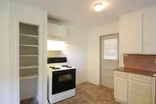 3610 W Davis, Conroe, TX 77304 - Photo 14