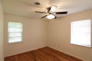 3610 W Davis, Conroe, TX 77304 - Photo 24