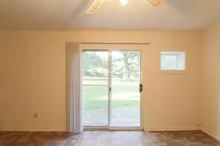 3610 W Davis, Conroe, TX 77304 - Photo 12