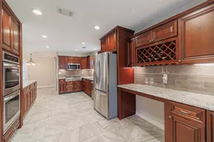 12515 Lakecrest Cir, Cypress, TX 77429 - Photo 10