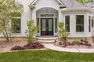 11956 White Oak Crossing, Conroe, TX 77385 - Photo 2