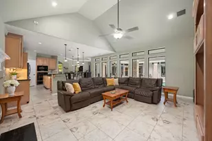 11956 White Oak Crossing, Conroe, TX 77385 - Photo 12