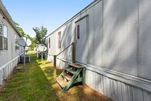 13173 S Lee Shore Dr, Willis, TX 77318 - Photo 26