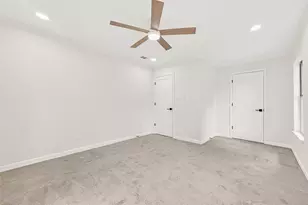 2 Kittiwake Ct, Spring, TX 77380 - Photo 40