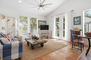 1029 Lady Claire St, Rockport, TX 78382 - Photo 22