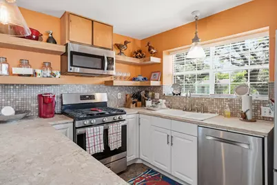 1029 Lady Claire Street, Rockport, TX 78382 - Photo 6