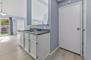 5421 Diane Ct, Spring, TX 77373 - Photo 8
