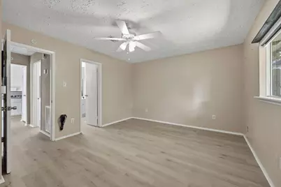 5421 Diane Court, Spring, TX 77373 - Photo 10