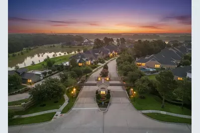 5202 Creekmore Circle, Spring, TX 77389 - Photo 18
