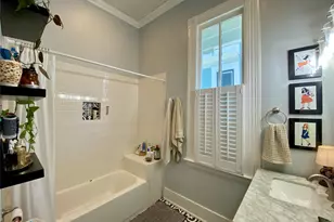 1604 Avenue L, Galveston, TX 77550 - Photo 18