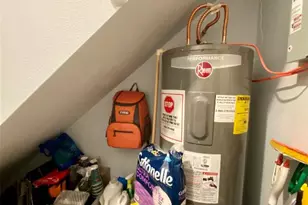 1604 Avenue L, Galveston, TX 77550 - Photo 12