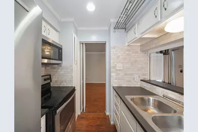 421 Emerson Street #1, Houston, TX 77006 - Photo 6