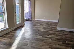 16458 Cavendish Dr, Houston, TX 77059 - Photo 4