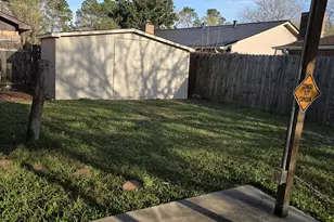 16458 Cavendish Dr, Houston, TX 77059 - Photo 14