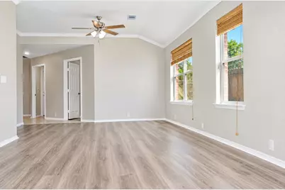4815 Cliffpoint Court, Katy, TX 77449 - Photo 4