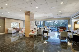 121 N Post Oak Ln, Houston, TX 77024 - Photo 24