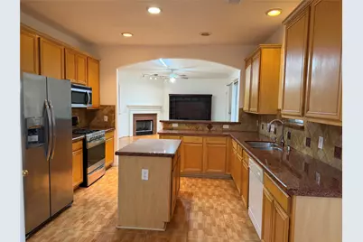 10331 Low Bridge Lane, Sugar Land, TX 77498 - Photo 10
