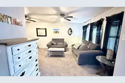 503 Honeysuckle Drive, La Marque, TX 77568 - Photo 4