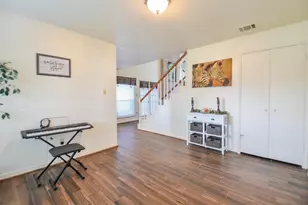 9115 Chesney Downs Dr, Houston, TX 77083 - Photo 8
