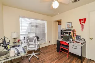 9115 Chesney Downs Dr, Houston, TX 77083 - Photo 14