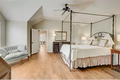 1135 Enclave Square W, Houston, TX 77077 - Photo 18