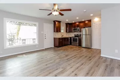 808 W Main Street, Houston, TX 77006 - Photo 24