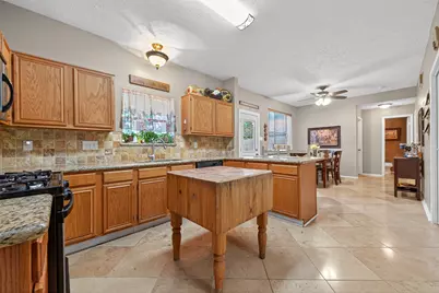 17215 Chaseloch Street, Spring, TX 77379 - Photo 14