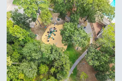 3319 Three Pines Drive, Houston, TX 77339 - Photo 8