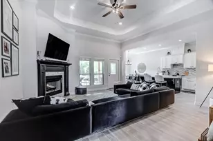 12110 Woodland Dr, Beaumont, TX 77705 - Photo 8