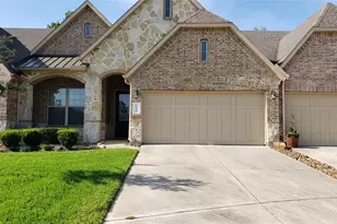 9014 Meacom Dr, Conroe, TX 77384 - Photo 2