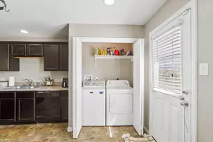 2911 Dustin Pl Ct, Humble, TX 77396 - Photo 12